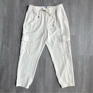 NWT Banana Republic BR Sport Cargo Joggers Women's Size S Ivory White Pants